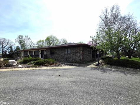1866 Timber Avenue Charles City IA 50616