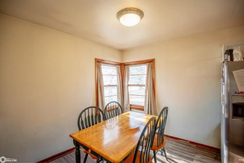 343 Howard Avenue Woden IA 50484