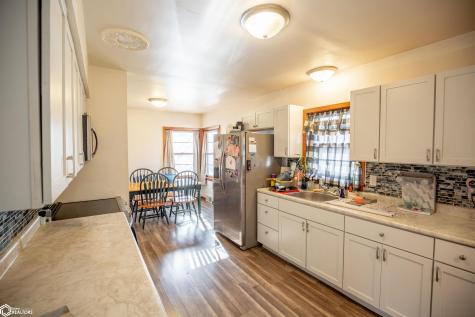 343 Howard Avenue Woden IA 50484
