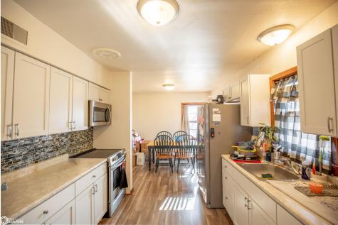 343 Howard Avenue Woden IA 50484