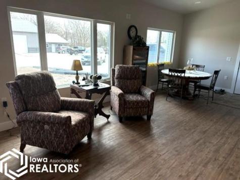 113 S Oaks Drive Algona IA 50511