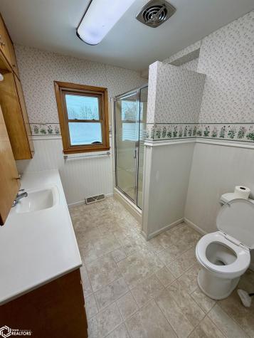 401 W Washington Street Dows IA 50071