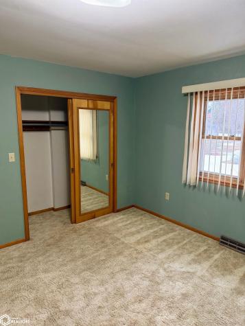 401 W Washington Street Dows IA 50071
