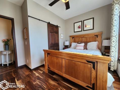 940 250th Street Sheffield IA 50475