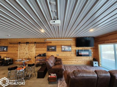 940 250th Street Sheffield IA 50475