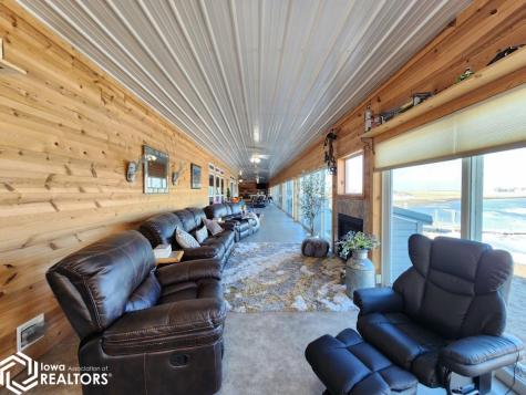 940 250th Street Sheffield IA 50475