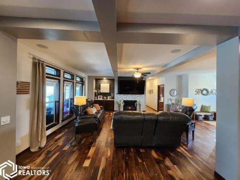 940 250th Street Sheffield IA 50475