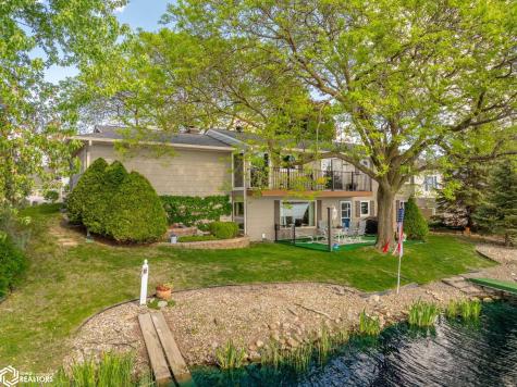 78 Lakeview Drive Mason City IA 50401