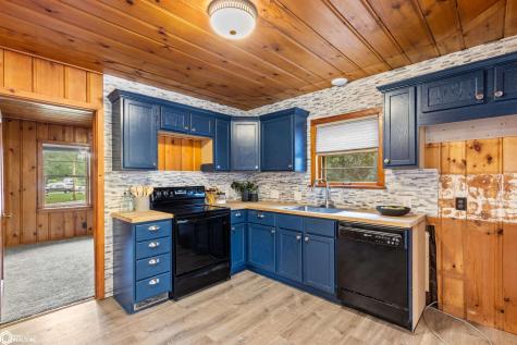 626 18th Street W Clear Lake IA 50428