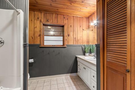 626 18th Street W Clear Lake IA 50428