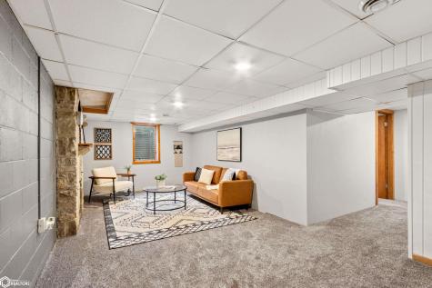 626 18th Street W Clear Lake IA 50428