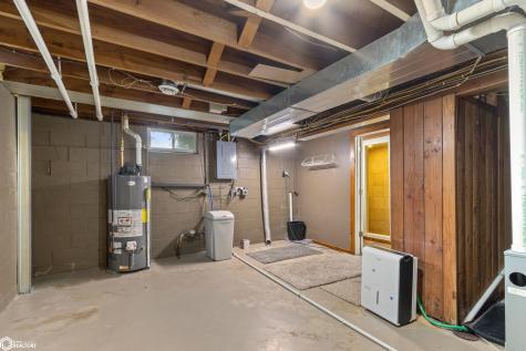 626 18th Street W Clear Lake IA 50428