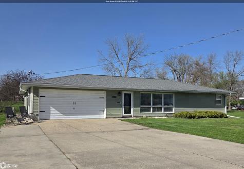 2220 Washington Avenue Iowa Falls IA 50126