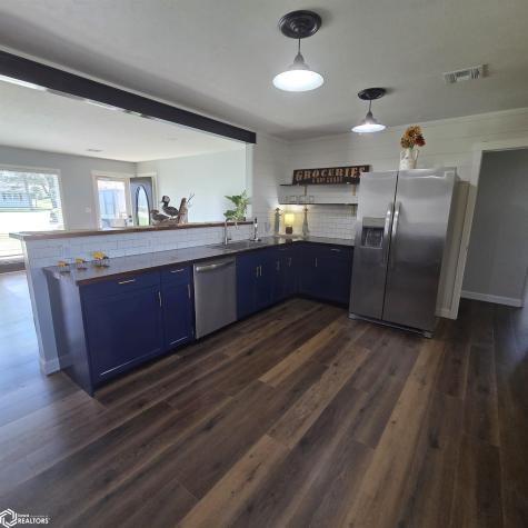 2220 Washington Avenue Iowa Falls IA 50126