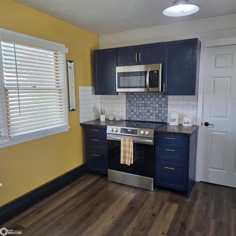 2220 Washington Avenue Iowa Falls IA 50126