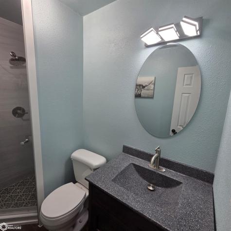 2220 Washington Avenue Iowa Falls IA 50126