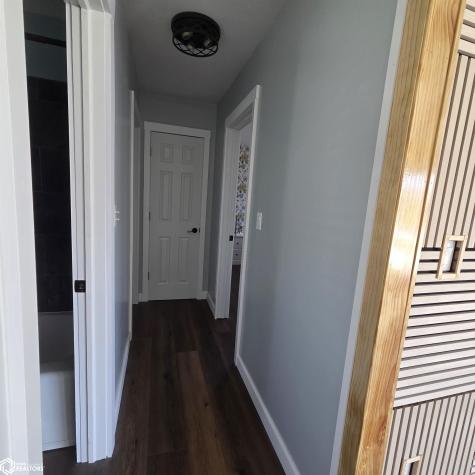 2220 Washington Avenue Iowa Falls IA 50126