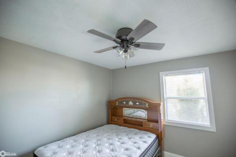 2317 E Spruce Street Algona IA 50511