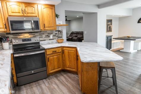 2101 Main Avenue Clear Lake IA 50428