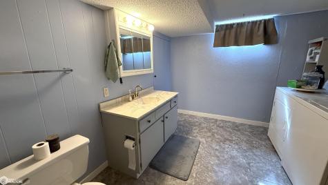 99 Mission Drive Mason City IA 50401