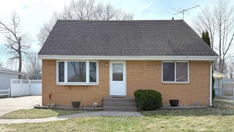 99 Mission Drive Mason City IA 50401