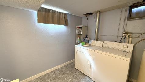 99 Mission Drive Mason City IA 50401