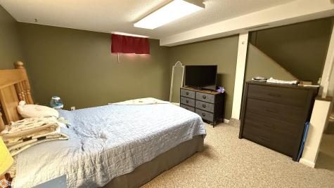 99 Mission Drive Mason City IA 50401