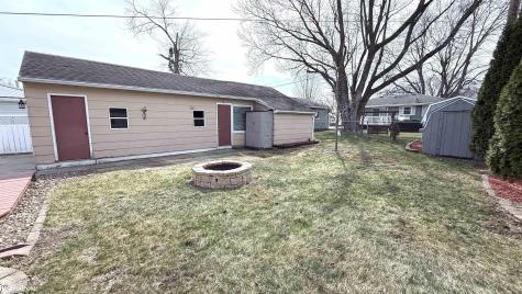 99 Mission Drive Mason City IA 50401