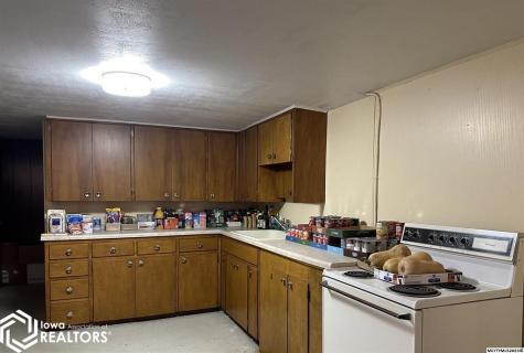 415 3rd Avenue NW Buffalo Center IA 50424