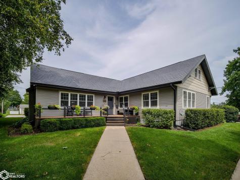 135 E B Street Forest City IA 50436