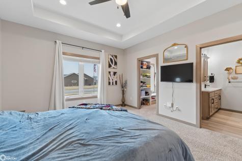 305 W 12th Avenue Clear Lake IA 50428