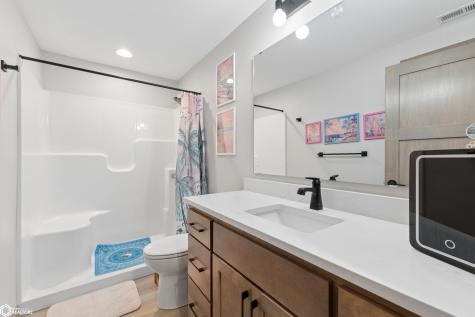 305 W 12th Avenue Clear Lake IA 50428