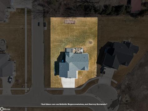 305 W 12th Avenue Clear Lake IA 50428
