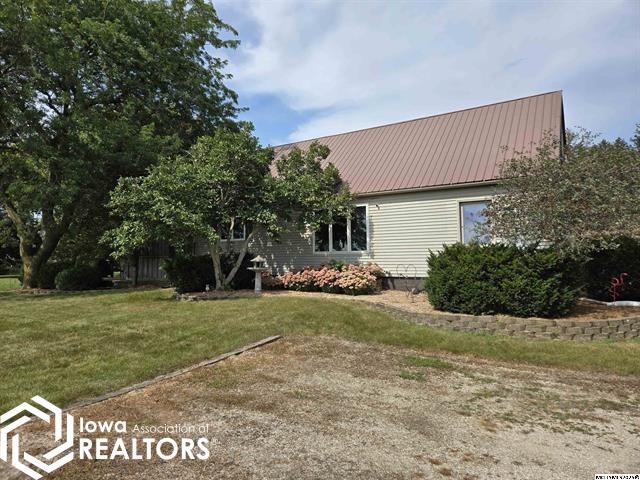 2129 210th Street Rockford IA 50468