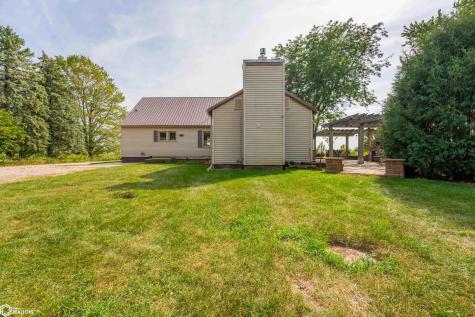 2129 210th Street Rockford IA 50468