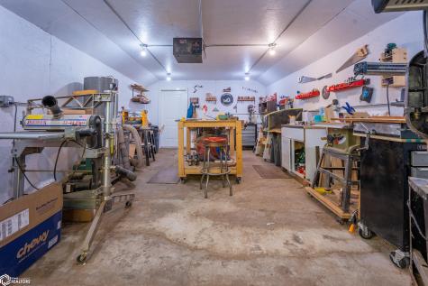 2129 210th Street Rockford IA 50468