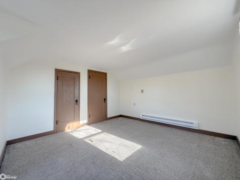 315 S Reynolds Street Latimer IA 50452