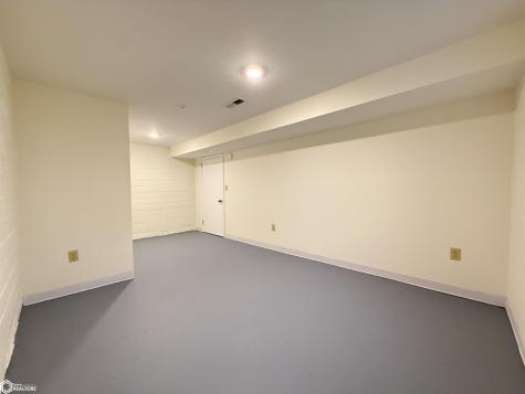 315 S Reynolds Street Latimer IA 50452