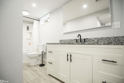 2305 Highway 18 E Algona IA 50511