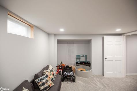 2305 Highway 18 E Algona IA 50511