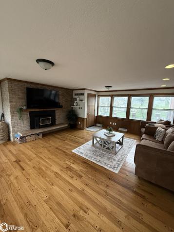 505 S 4th Street S Forest City IA 50436