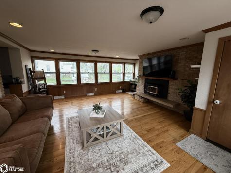 505 S 4th Street S Forest City IA 50436