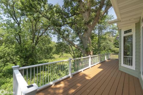 206 Brickyard Court Sheffield IA 50475