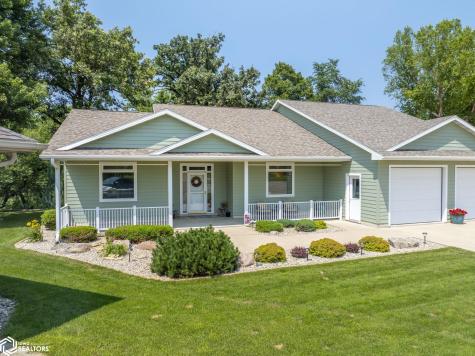 206 Brickyard Court Sheffield IA 50475