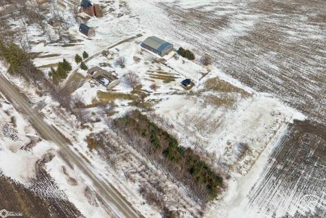 14303 Raven Avenue Mason City IA 50401