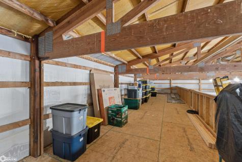 14303 Raven Avenue Mason City IA 50401