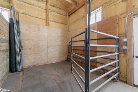 14303 Raven Avenue Mason City IA 50401