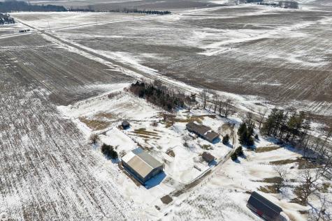 14303 Raven Avenue Mason City IA 50401