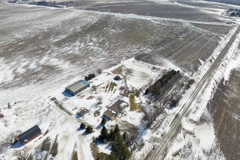 14303 Raven Avenue Mason City IA 50401