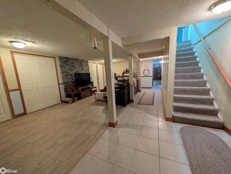 408 Orchard Lane Clear Lake IA 50428